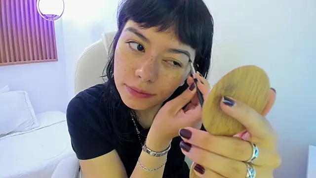 ghostmila online show from April 2026 12:39:01 PM