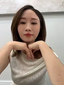 Snapshot of qin205205 chatting on June 2026 04:51:01 AM qin205205 online show from June 2026 04:51:01 AM