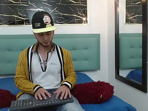 Snapshot of PowerLustX chatting on May 2026 04:41:01 AM PowerLustX online show from May 2026 04:41:01 AM