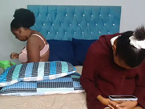 YourWifeyLily online show from May 2026 11:59:01 PM