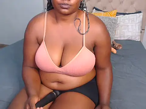 Snapshot of YourWifeyLily chatting on April 2026 11:45:02 PM YourWifeyLily online show from April 2026 11:45:02 PM