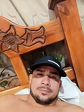 franDuxxx online show from April 2026 06:26:01 PM