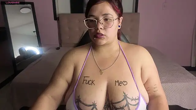 Sweet cat t online show from May 2026 02:26:01 AM