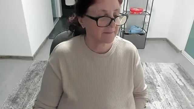 Snapshot of CatherineRowe chatting on January 2025 03:10:02 PM CatherineRowe online show from January 2025 03:10:02 PM