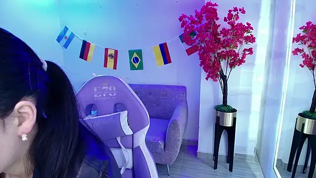Snapshot of Rainy_doll chatting on June 2026 11:53:01 AM Rainy doll online show from June 2026 11:53:01 AM