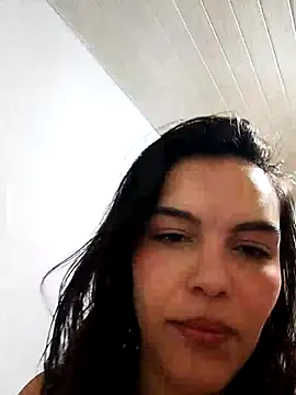 Snapshot of Freya1104 chatting on May 2026 01:48:01 AM Freya1104 online show from May 2026 01:48:01 AM