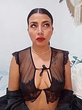 Snapshot of Antonella-corruso chatting on May 2026 12:09:01 AM Antonella-corruso online show from May 2026 12:09:01 AM