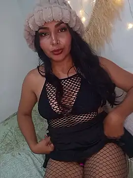 Snapshot of Antonella-corruso chatting on April 2026 01:10:02 AM Antonella-corruso online show from April 2026 01:10:02 AM