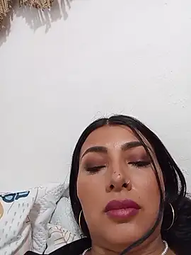 Snapshot of Antonella-corruso chatting on June 2026 03:45:02 AM Antonella-corruso online show from June 2026 03:45:02 AM