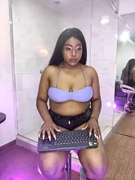NatashaLuxy online show from May 2026 08:02:01 PM