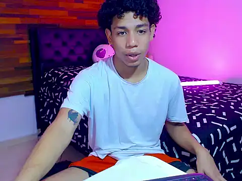 aarom  online show from April 2026 01:10:01 AM