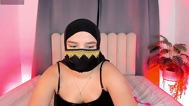 aziza dalila02 online show from April 2026 02:16:01 AM