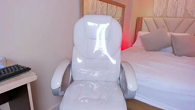 DulceAnngel online show from April 2026 03:34:02 AM