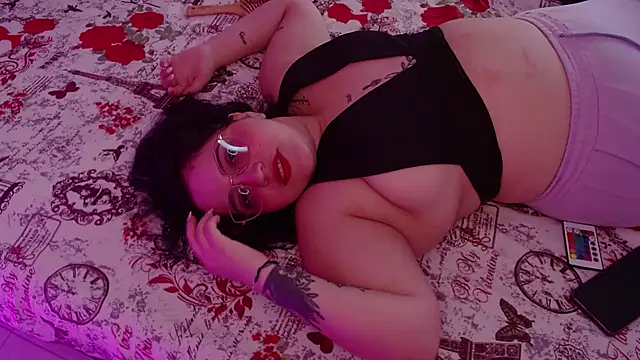 mijoprietosex online show from April 2026 06:05:02 PM
