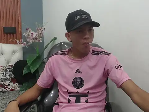 Alexander villa  online show from April 2026 10:23:02 PM