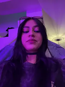 Snapshot of Kattze_ chatting on April 2026 02:24:02 AM Kattze online show from April 2026 02:24:02 AM