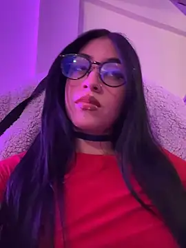 Snapshot of Kattze_ chatting on May 2026 01:11:02 AM Kattze online show from May 2026 01:11:02 AM