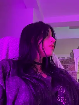 Kattze  online show from April 2026 09:08:02 PM