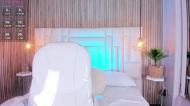 NicolSantos online show from June 2026 11:43:02 AM