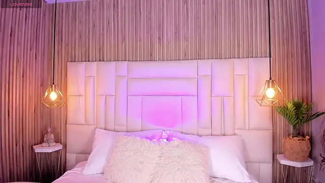 NicolSantos online show from May 2026 11:30:02 AM