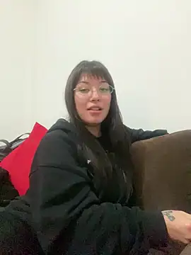 cherryxxox online show from June 2026 04:32:01 AM