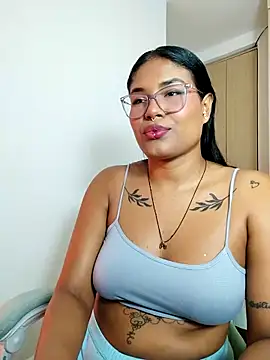 AGATTA0 online show from April 2026 08:50:01 PM
