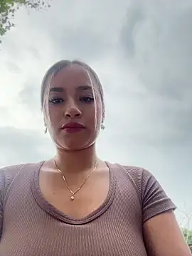 AmyRusso online show from May 2026 09:22:02 PM