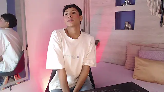 Velvet An online show from May 2026 02:10:03 AM