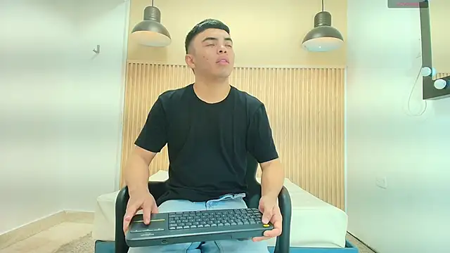 THIAM KELLER1 online show from April 2026 07:17:01 PM