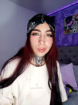 Rouxx 1 online show from May 2026 08:48:01 PM