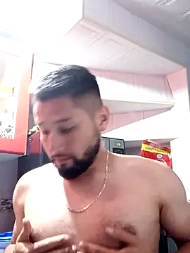 Snapshot of DiegoDass chatting on May 2026 03:32:01 AM DiegoDass online show from May 2026 03:32:01 AM