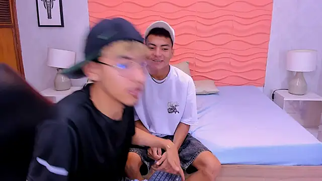 Juan saul1 online show from April 2026 09:21:02 PM