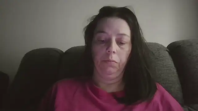 lily1982 online show from April 2026 03:53:01 PM