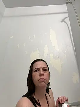 lily1982 online show from May 2026 04:37:01 PM