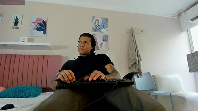 Damian Romanoff online show from May 2026 07:16:01 PM