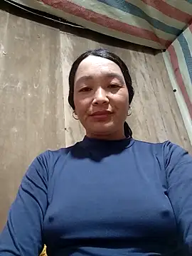vanlucky2 online show from April 2026 01:54:01 AM