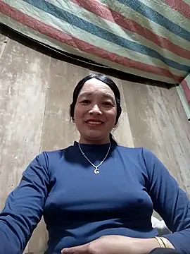 vanlucky2 online show from May 2026 11:47:02 AM