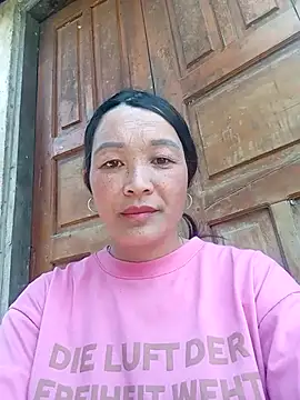 vanlucky2 online show from April 2026 06:15:01 AM