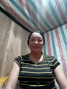 vanlucky2 online show from May 2026 11:35:02 AM