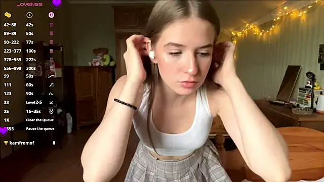 BambiBlush online show from June 2026 02:26:02 PM