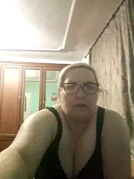 Snapshot of AureliaSky598 chatting on May 2026 07:28:02 PM AureliaSky598 online show from May 2026 07:28:02 PM