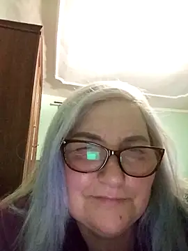 AureliaSky598 online show from April 2026 07:58:01 PM