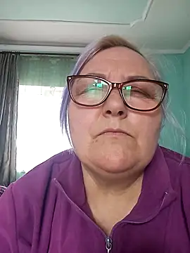 AureliaSky598 online show from April 2026 10:52:01 AM