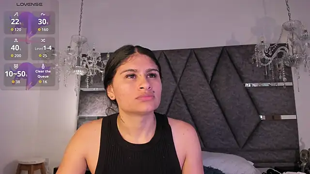 Snapshot of Cleopattra chatting on April 2026 08:05:01 PM Cleopattra online show from April 2026 08:05:01 PM