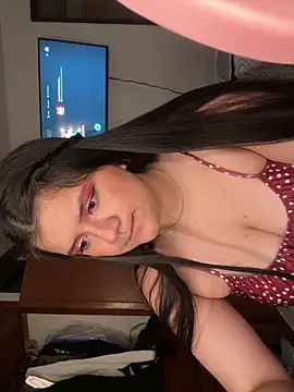 foxy gigi online show from April 2026 05:46:01 AM