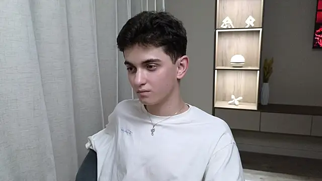 alexander 18 xxl online show from June 2026 06:03:01 PM