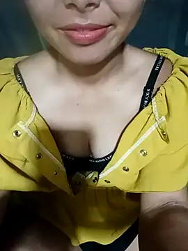 ross001 online show from April 2026 01:09:02 AM