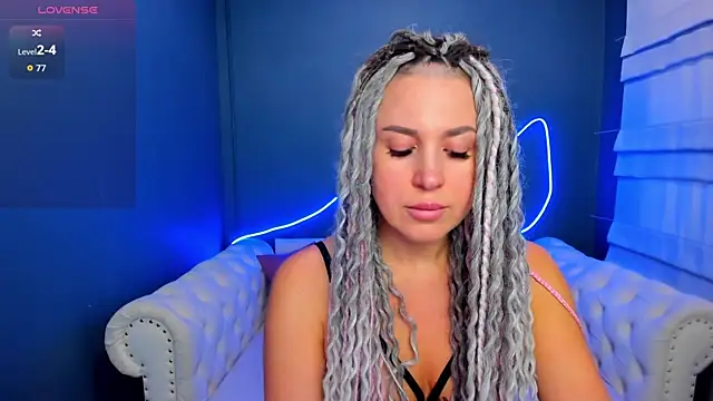 Fire  Dancer online show from April 2026 01:21:01 AM