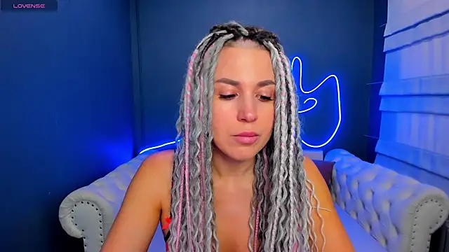 Fire  Dancer online show from April 2026 01:33:01 AM