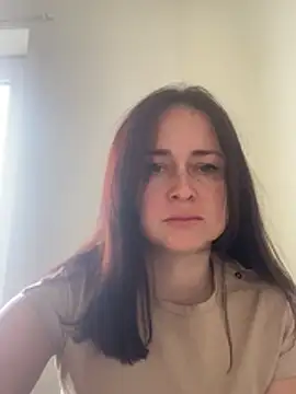 Emma magic online show from April 2026 06:42:01 AM